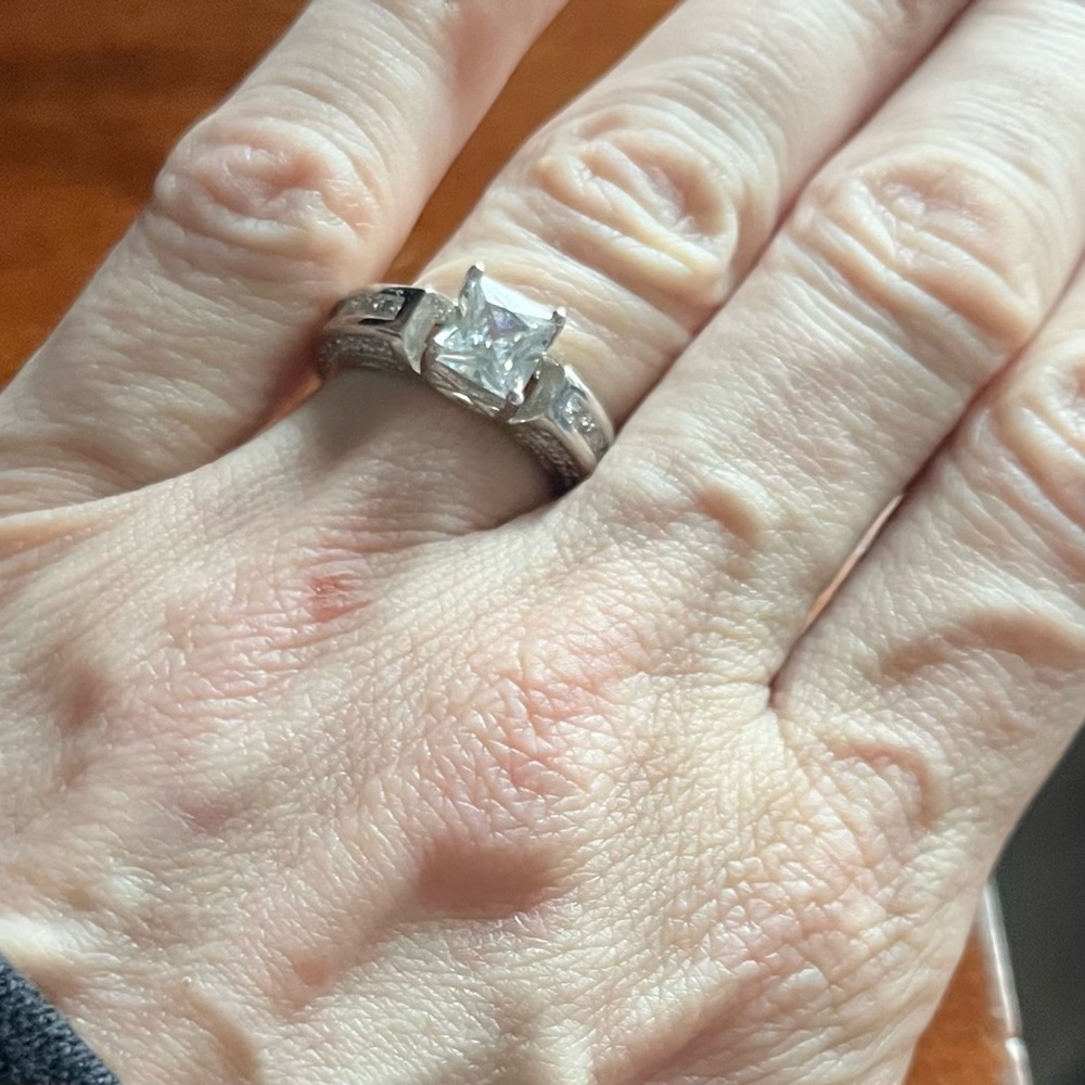 Silver CZ ring